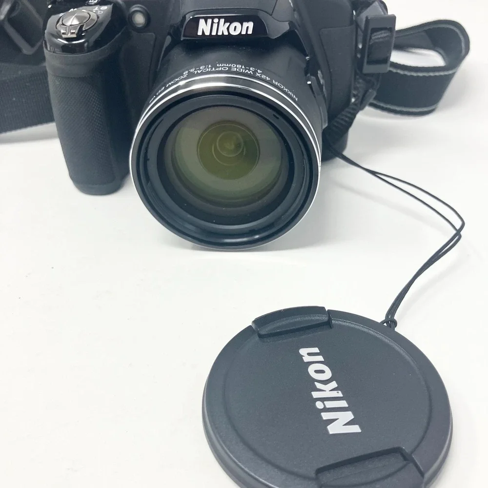 Nikon COOLPIX P530 Bridge Camera 16.1MP Black 42x Optical Zoom Flash No Charger